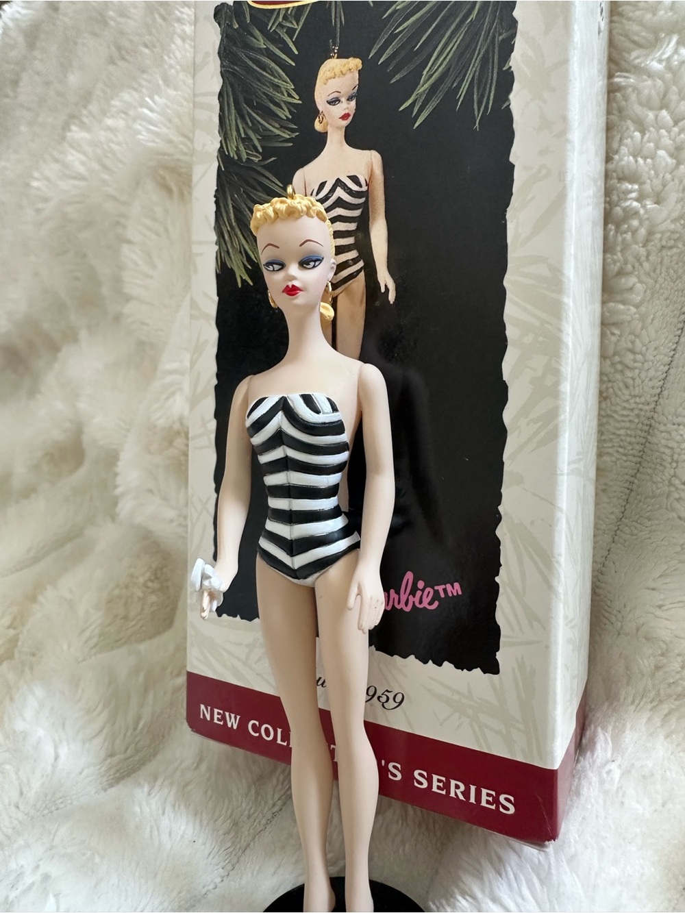 Hallmark Keepsake Debut 1959 Barbie Ornament Collector Series w/ Box